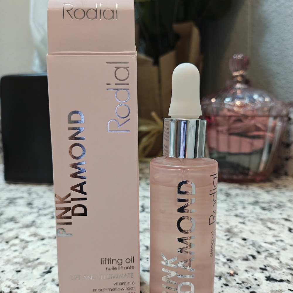 Rodial Pink Diamond Illuminating Oil